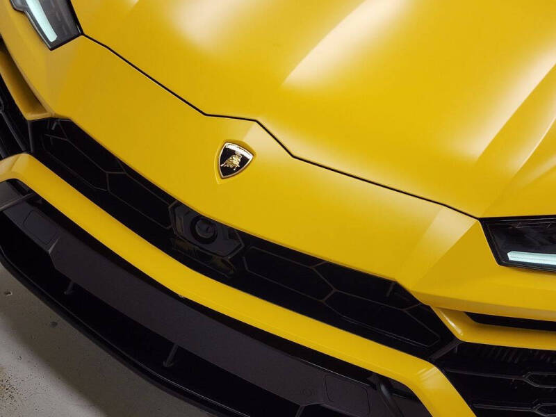 2019 Lamborghini Urus