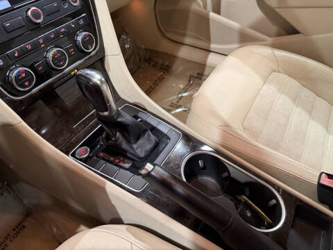 2014 Volkswagen Passat 2.0L TDI SEL Premium