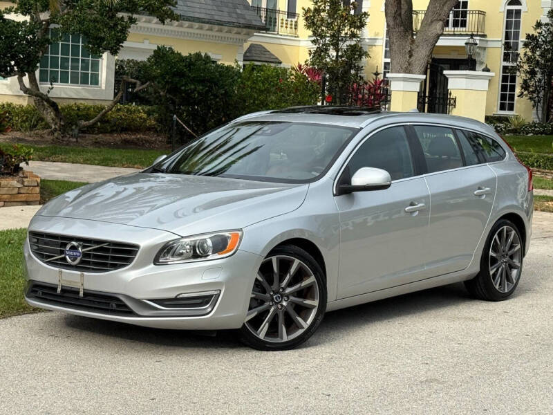 2015 Volvo V60 T5 Drive-E Platinum
