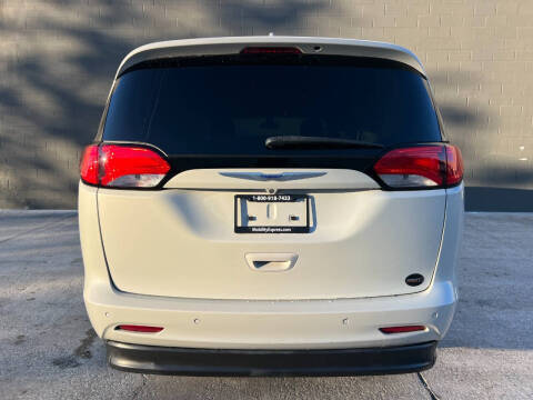 2019 Chrysler Pacifica Touring