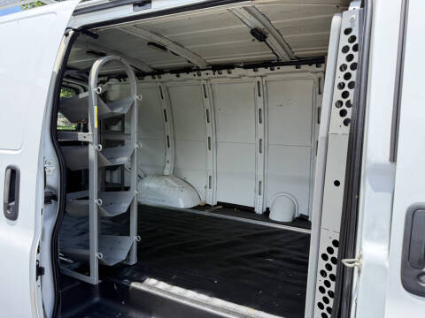 2019 Chevrolet Express 2500