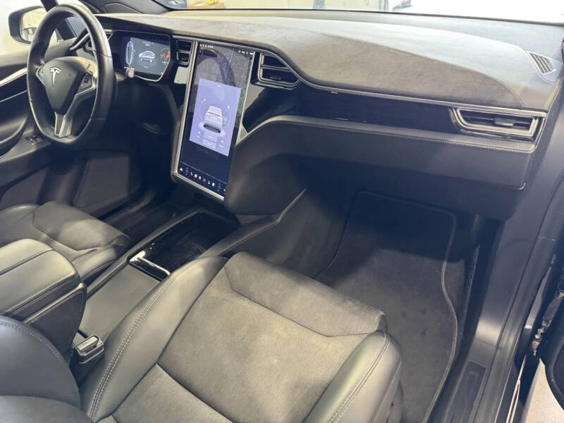 2017 Tesla Model X