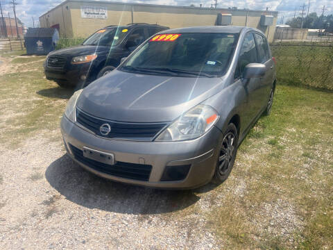 2012 Nissan Versa 1.8 S