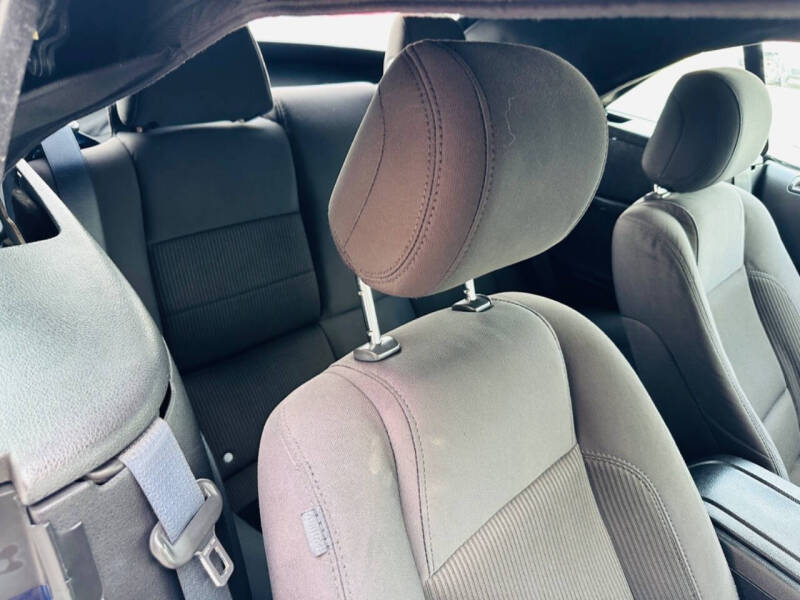 2012 Ford Mustang V6