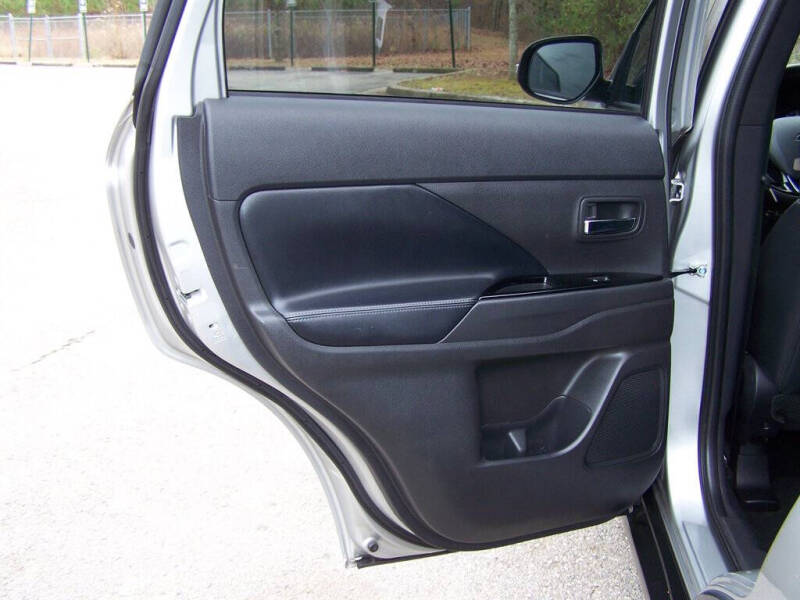 2019 Mitsubishi Outlander