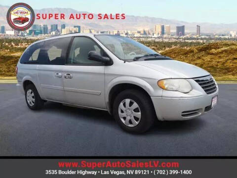 2005 Chrysler Town and Country for sale at Super Auto Sales in Las Vegas NV
