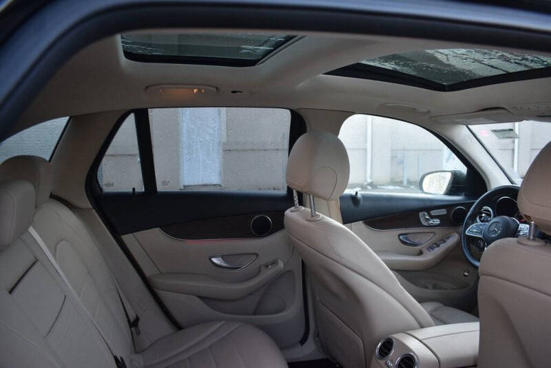 2020 Mercedes-Benz GLC GLC 300