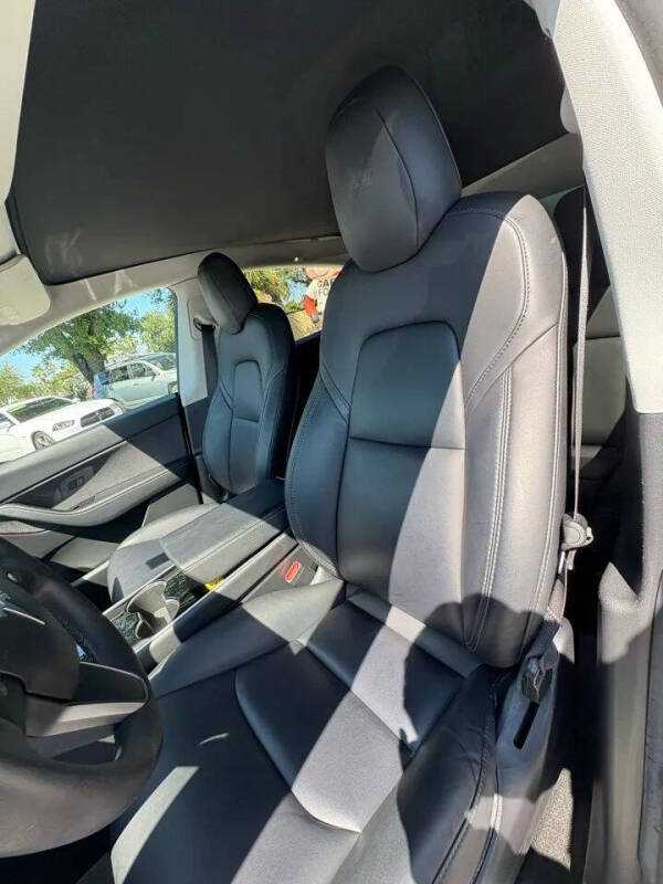 2020 Tesla Model Y Long Range