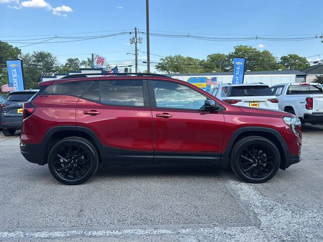 2023 GMC Terrain SLE