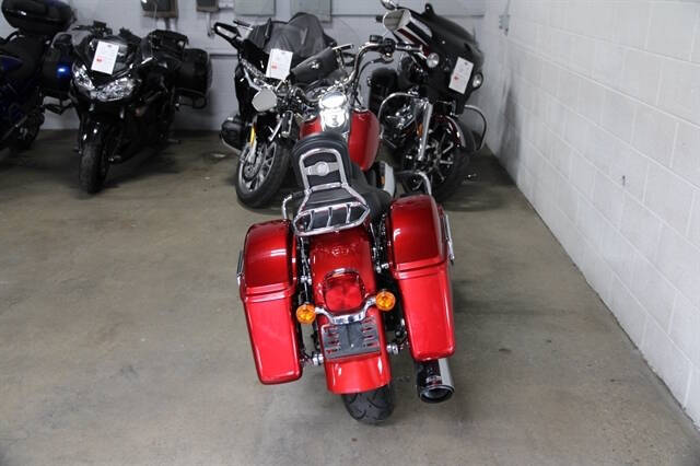 2013 Harley-Davidson DYNA SWITC