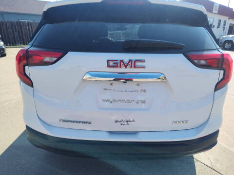2020 GMC Terrain SLE