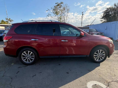 2015 Nissan Pathfinder