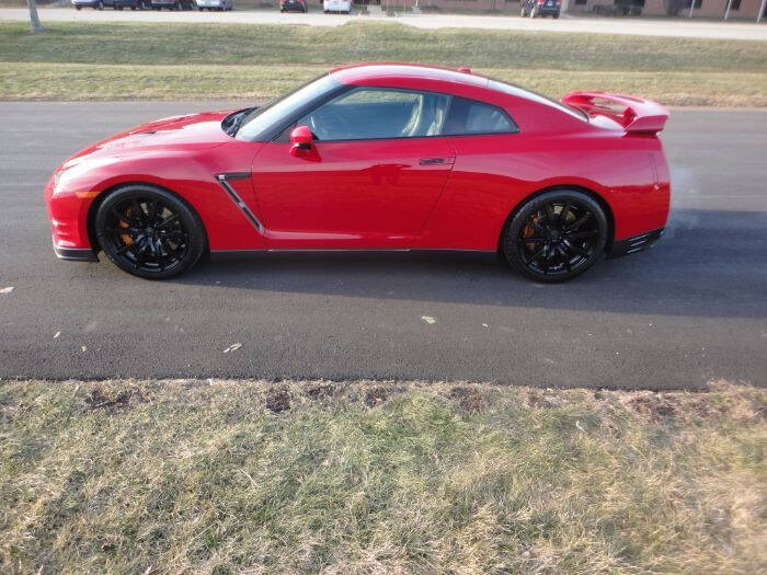 2013 Nissan GT-R Premium