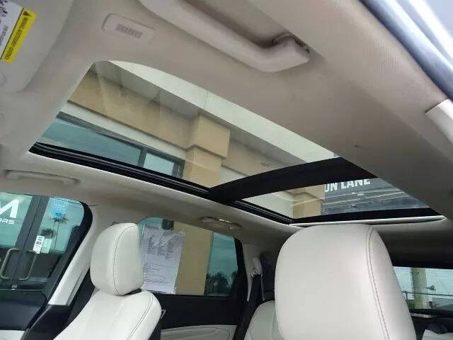 2020 Ford Edge Titanium