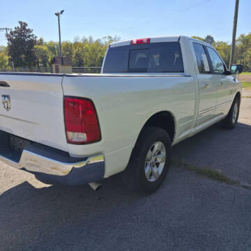 2018 RAM 1500 SLT