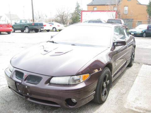 2002 Pontiac Grand Prix for sale at S & G Auto Sales in Cleveland OH