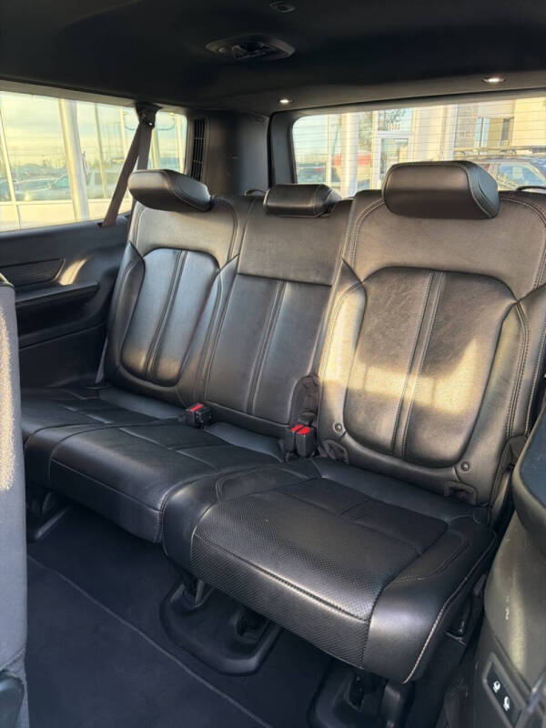 2023 Jeep Wagoneer L Series II