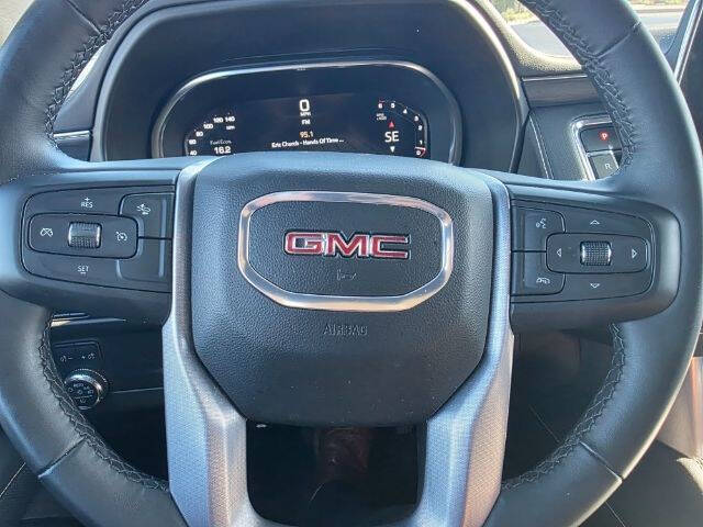 2024 GMC Yukon XL SLT