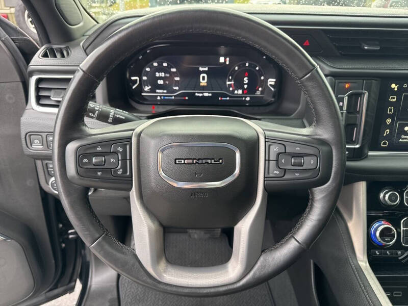 2022 GMC Yukon Denali