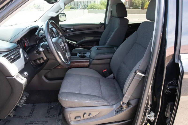 2016 GMC Yukon XL SLE