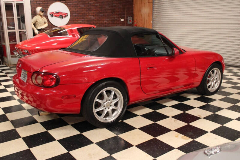 2003 Mazda MX-5 Miata