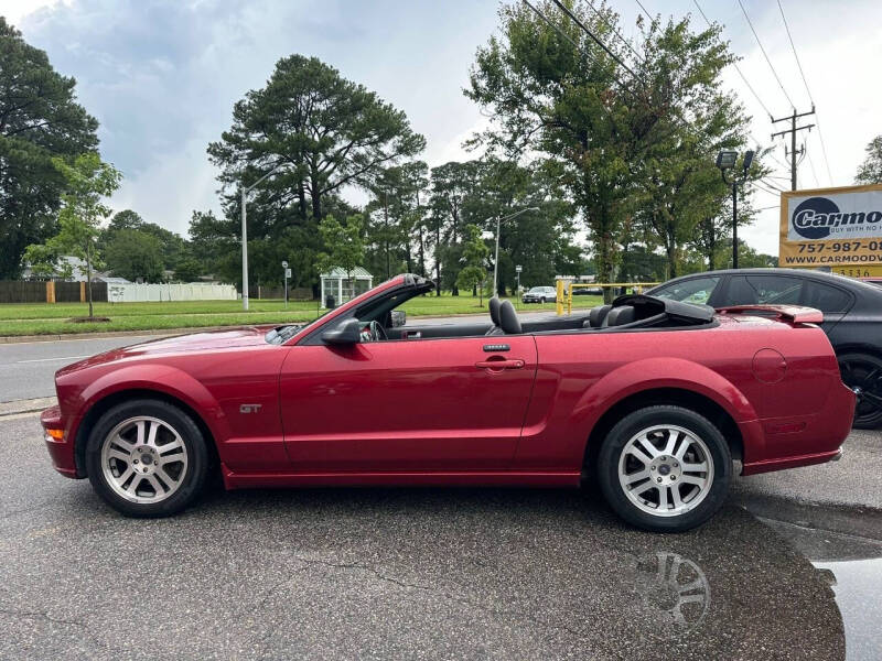 2005 Ford Mustang GT Premium