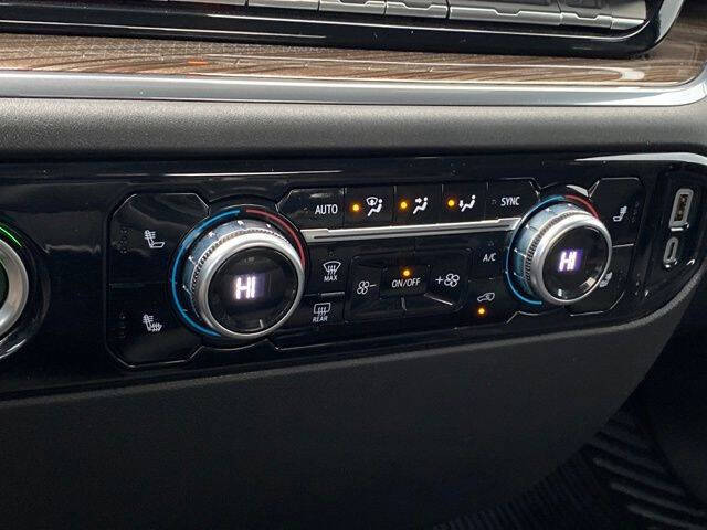 2024 GMC Sierra 1500 Elevation Standard