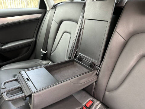 2010 Audi A4 2.0T quattro Prestige