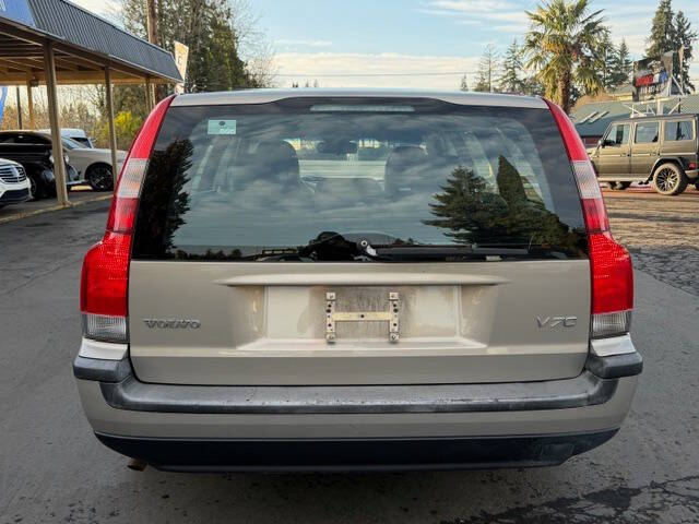 2004 Volvo V70 2.4
