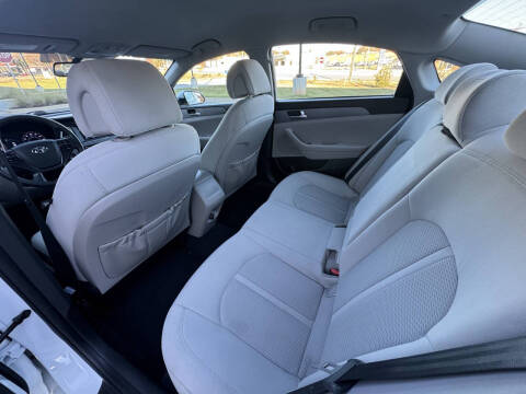 2017 Hyundai Sonata SE