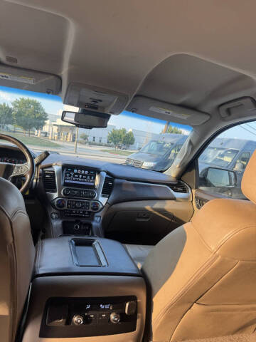 2019 Chevrolet Suburban LT