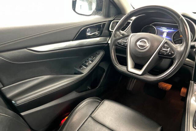 2023 Nissan Maxima 3.5 SV