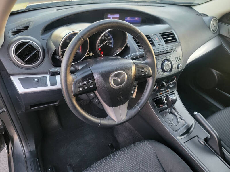 2012 Mazda MAZDA3 i Touring