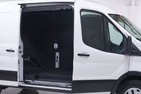 2022 Ford E-Transit 350