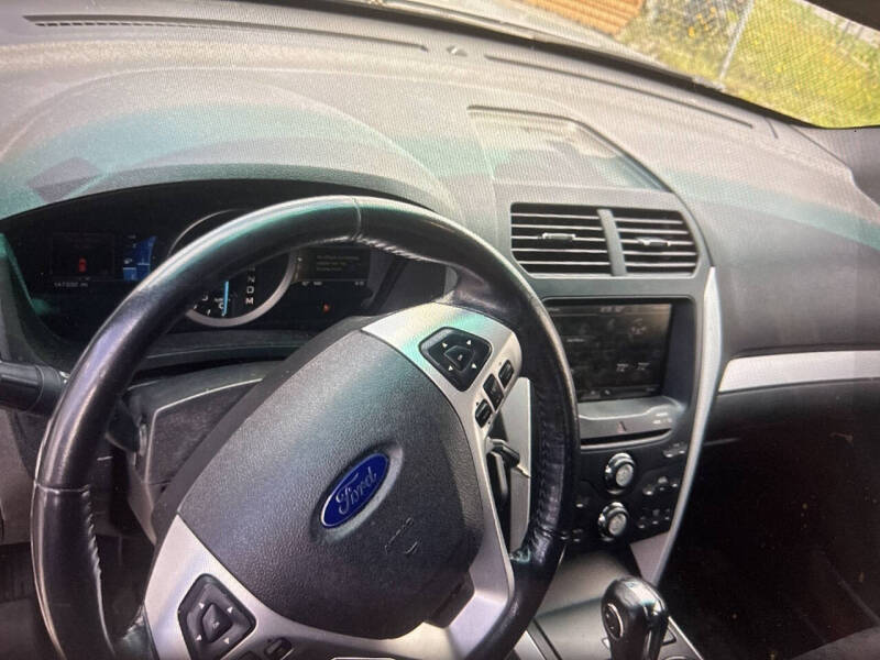 2012 Ford Explorer XLT