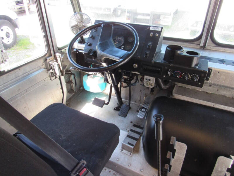 2000 International 1652-SC