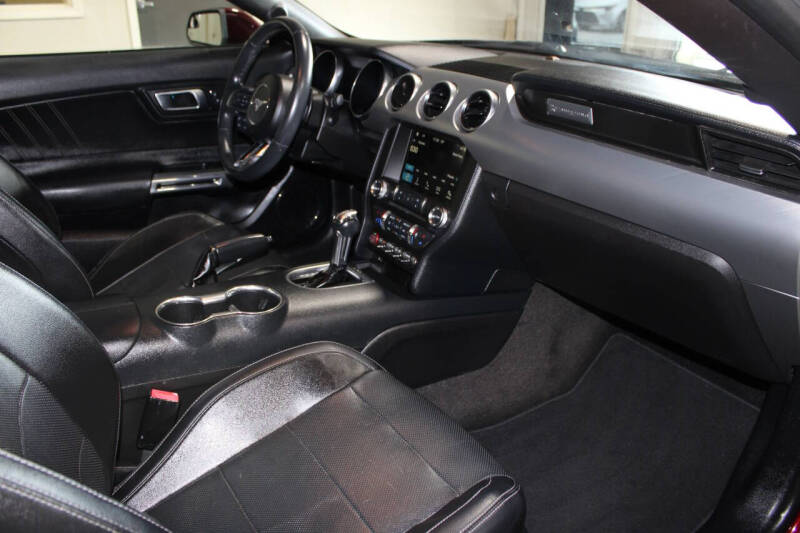 2018 Ford Mustang