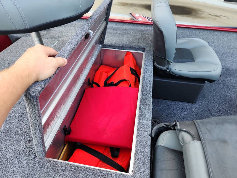 2020 Tracker Classic  XL