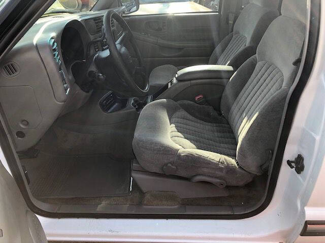 2000 Chevrolet S-10 for sale at Extreme Auto Plaza in Des Moines, IA