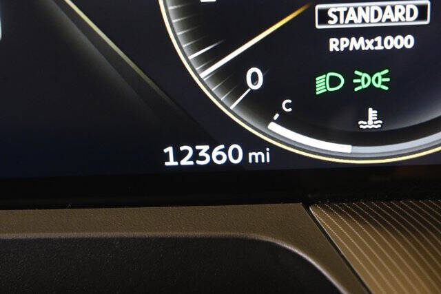 2025 Infiniti QX80 Pure