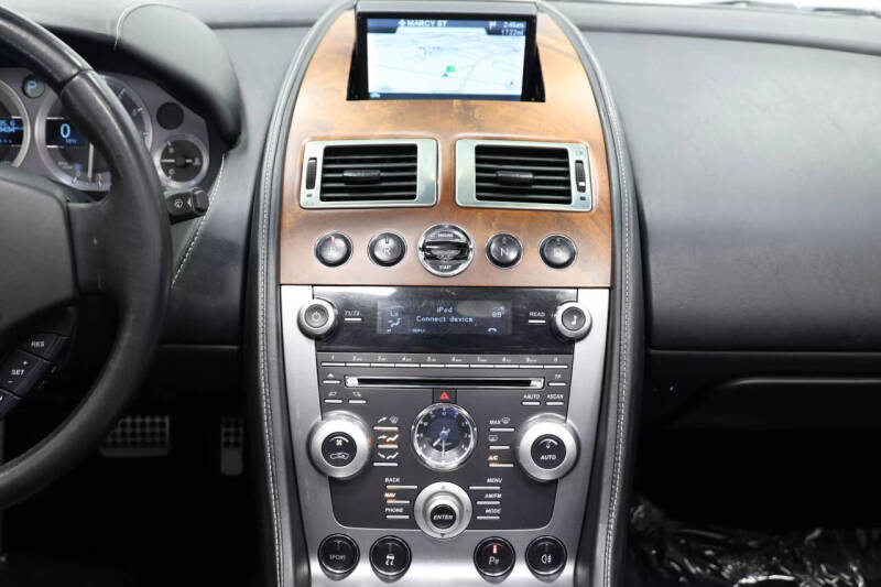 2009 Aston Martin DB9 Volante