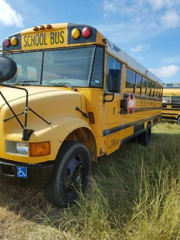 2003 International CE 200 for sale at Global Bus, Truck, and Van Sales & Rentals in Baytown TX