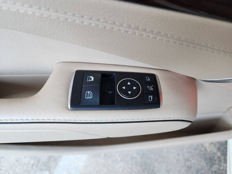 2016 Mercedes-Benz SL-Class SL 550