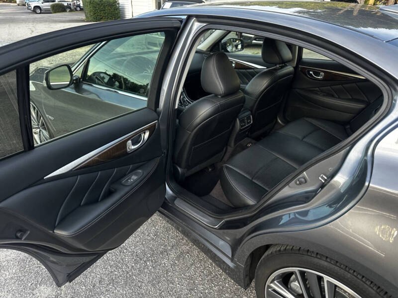 2014 Infiniti Q50 Hybrid Sport