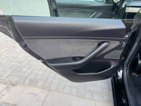 2020 Tesla Model 3 Standard Range Plus