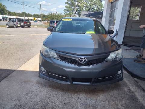 2014 Toyota Camry for sale at PIRATE AUTO SALES in Greenville NC