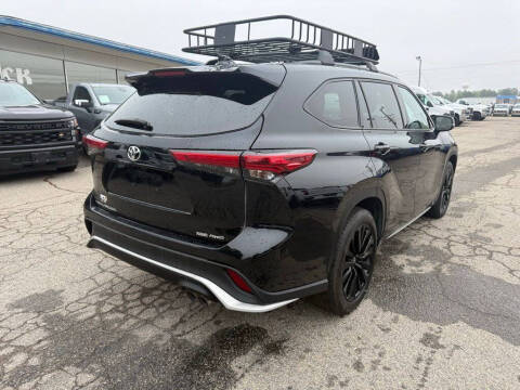 2023 Toyota Highlander XSE