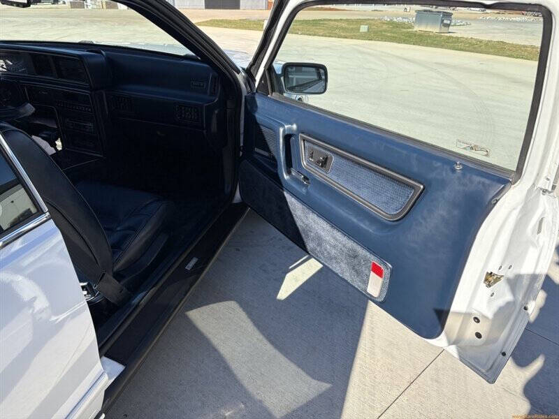 1989 Lincoln Mark VII LSC