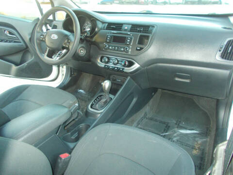 2012 Kia Rio 5-Door EX