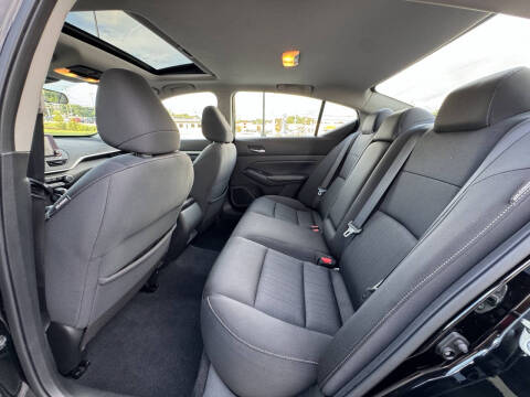 2021 Nissan Altima 2.5 SV